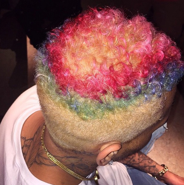 PAUSEorSkip: Chris Brown Dye’s Hair Rainbow-Coloured