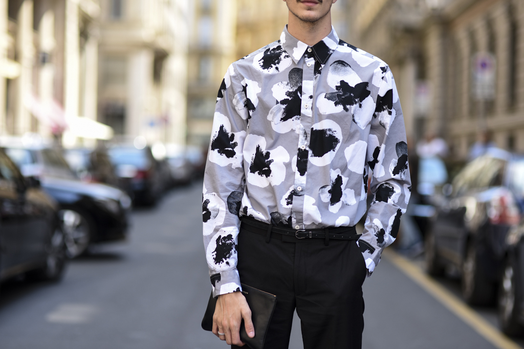 Street Style Shots: Milan Fashion Week Day Two, June 2015