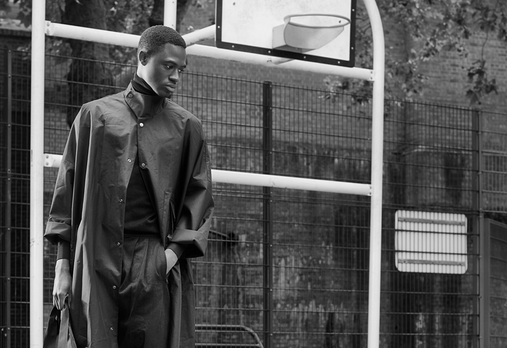 PAUSE Editorial: Le Sport Noir
