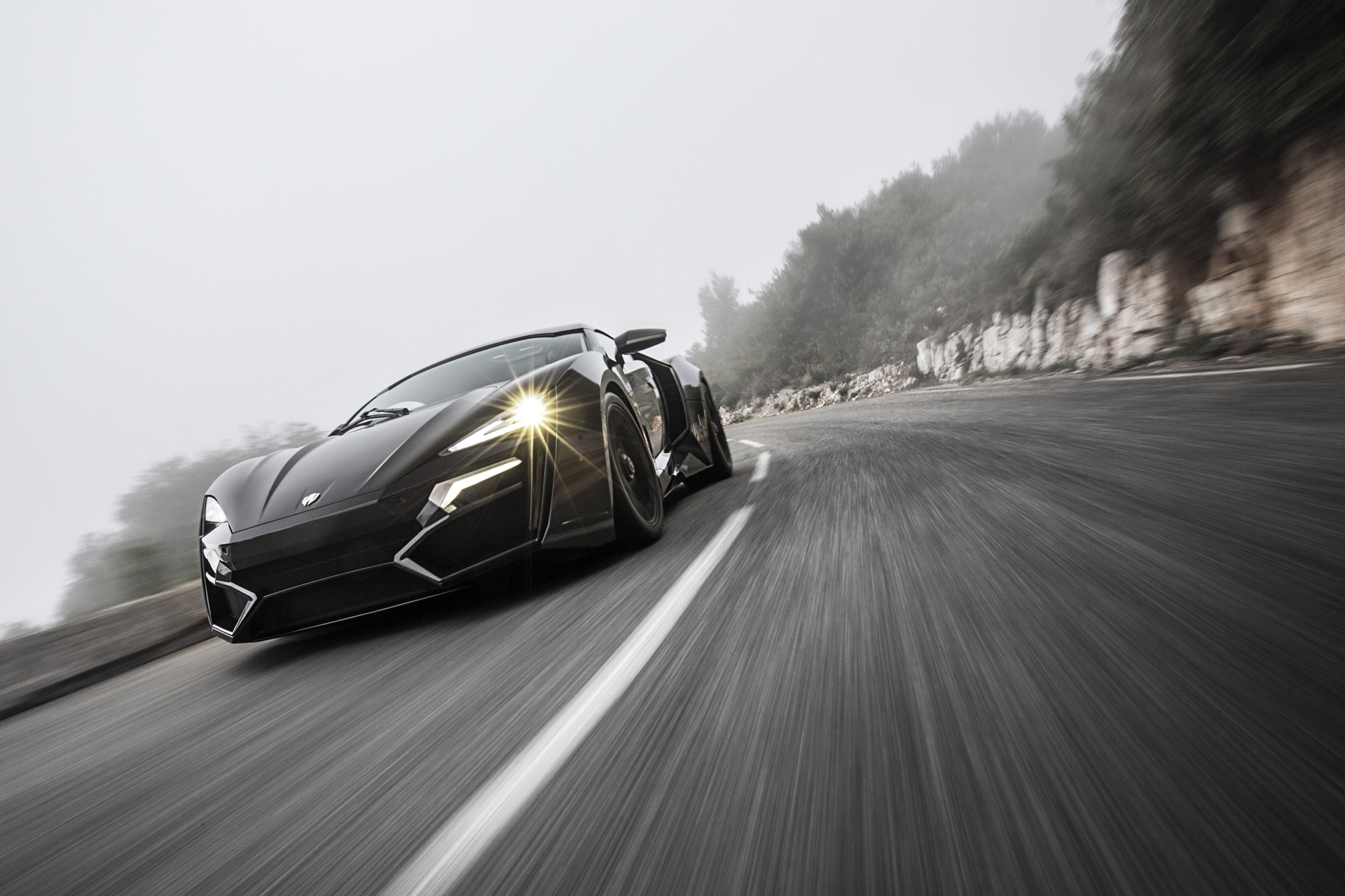 Max Speed Motors: The world’s fastest cars