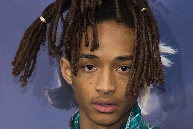 Jaden Smith uses Cartier Rings in Hair at Premiere