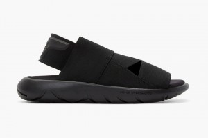 qasa sandals