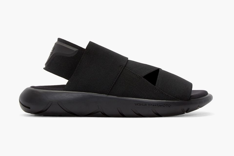 Y-3 Reveal All-Black Qasa Sandals