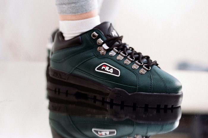 1990's fila sneakers