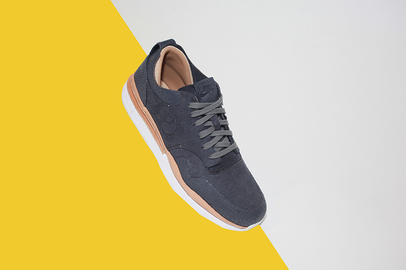 nikelab air safari royal