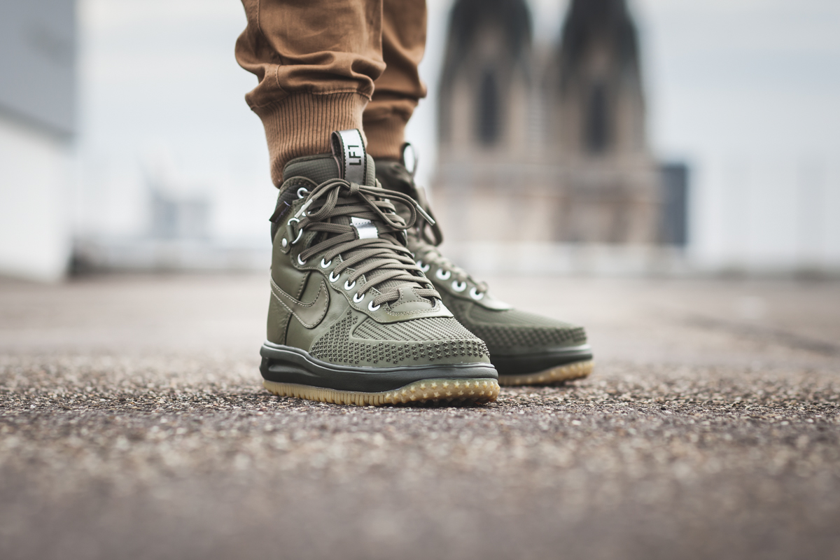 Sneaker Watch: Nike Lunar Force 1 Duckboot