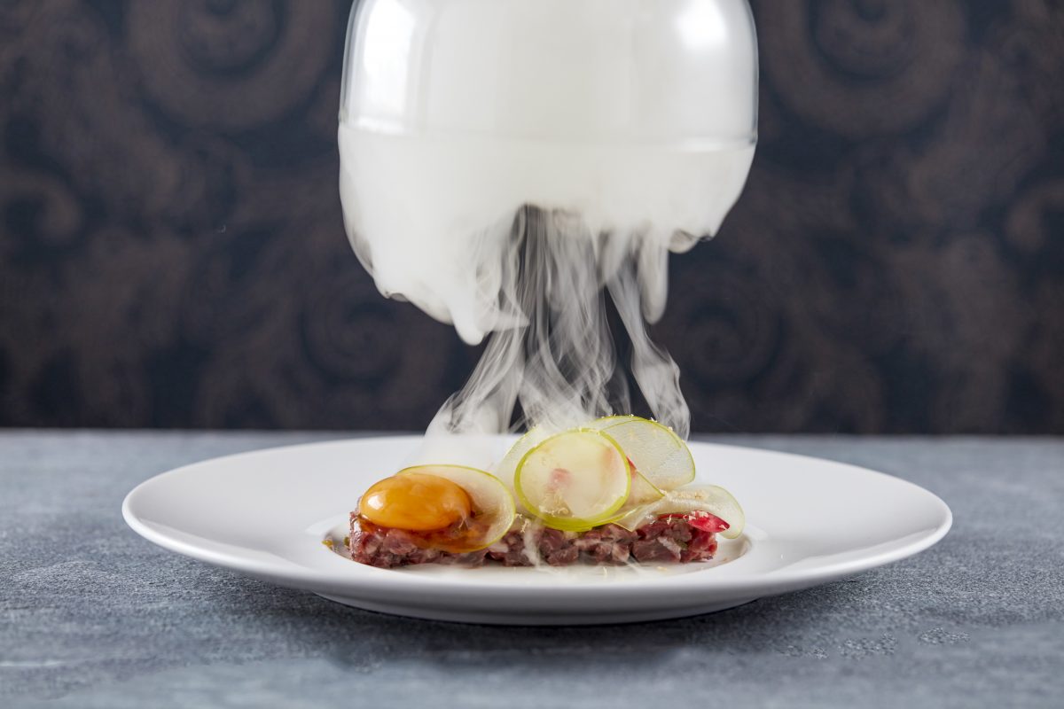 PAUSE Eats: M Raw