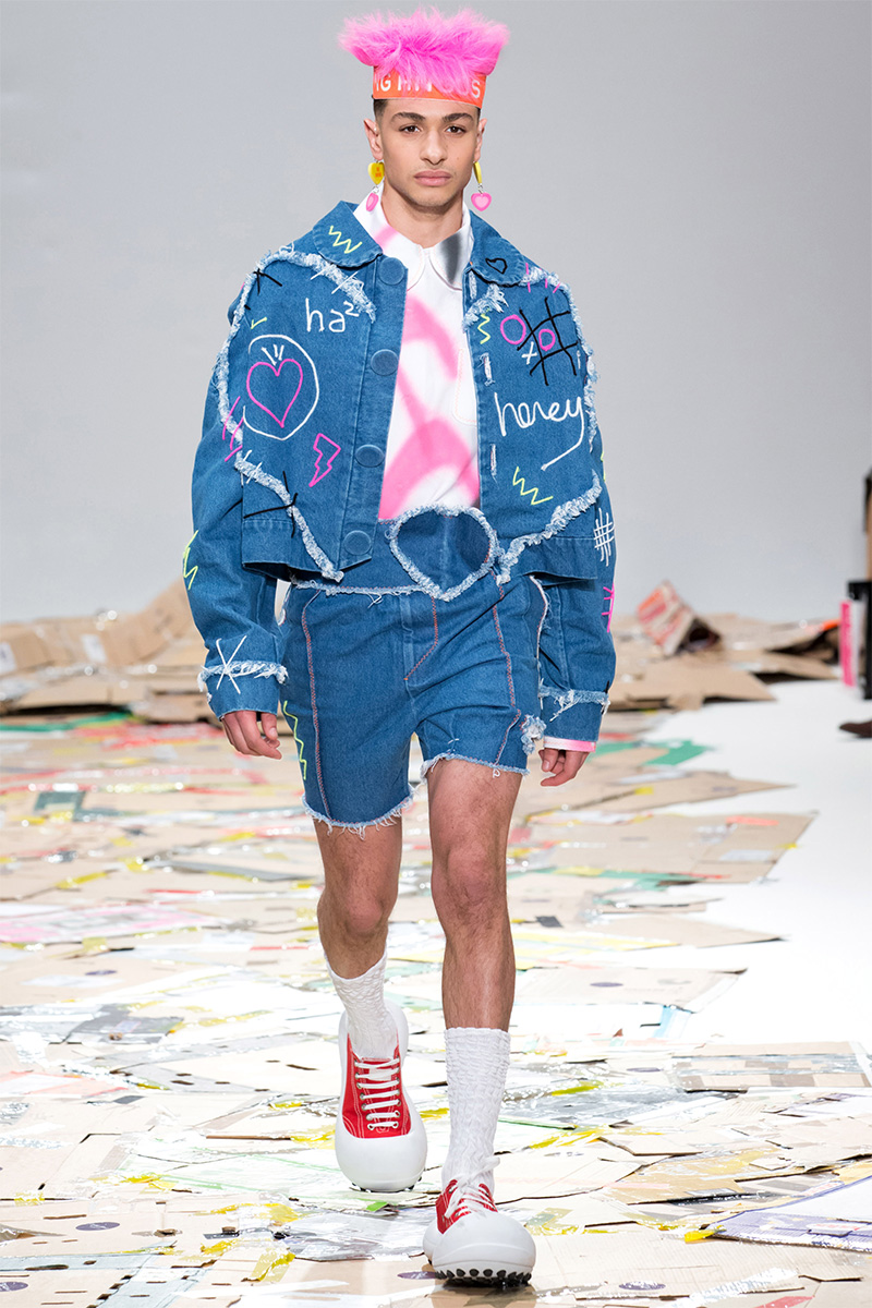 LFW: Angus Chiang Fall/Winter 2017 Collection