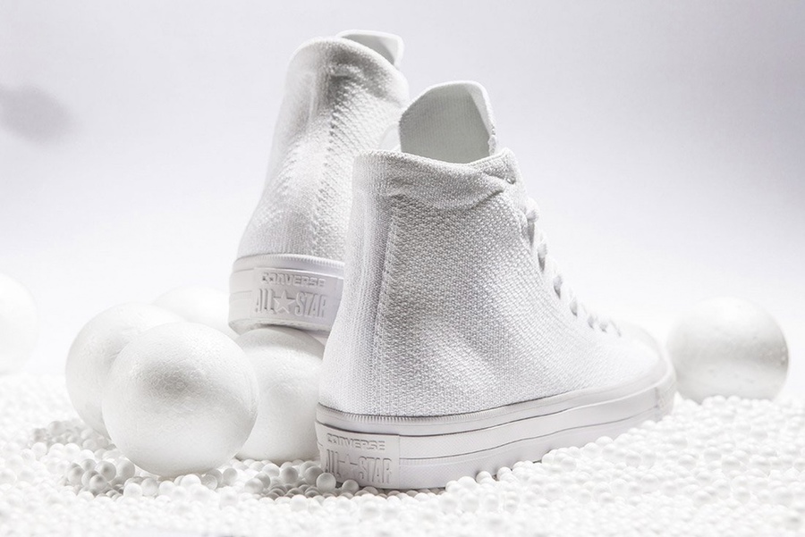 converse flyknit white