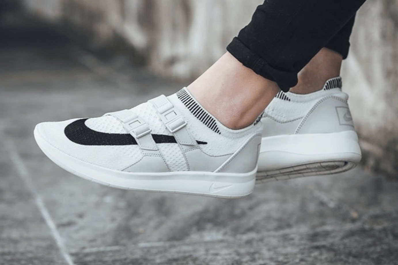 Nike Releases Air Sock Racer Flyknit In Black And White Colourways