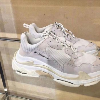 Every Sneaker Style From The Balenciaga Fall/Winter 2017 Show – PAUSE ...
