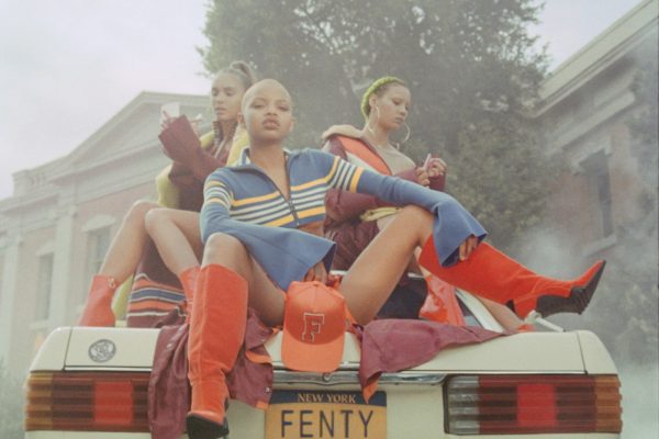 17AW_SP_Fenty-Collection_Mean-Girls_86860021_RGB
