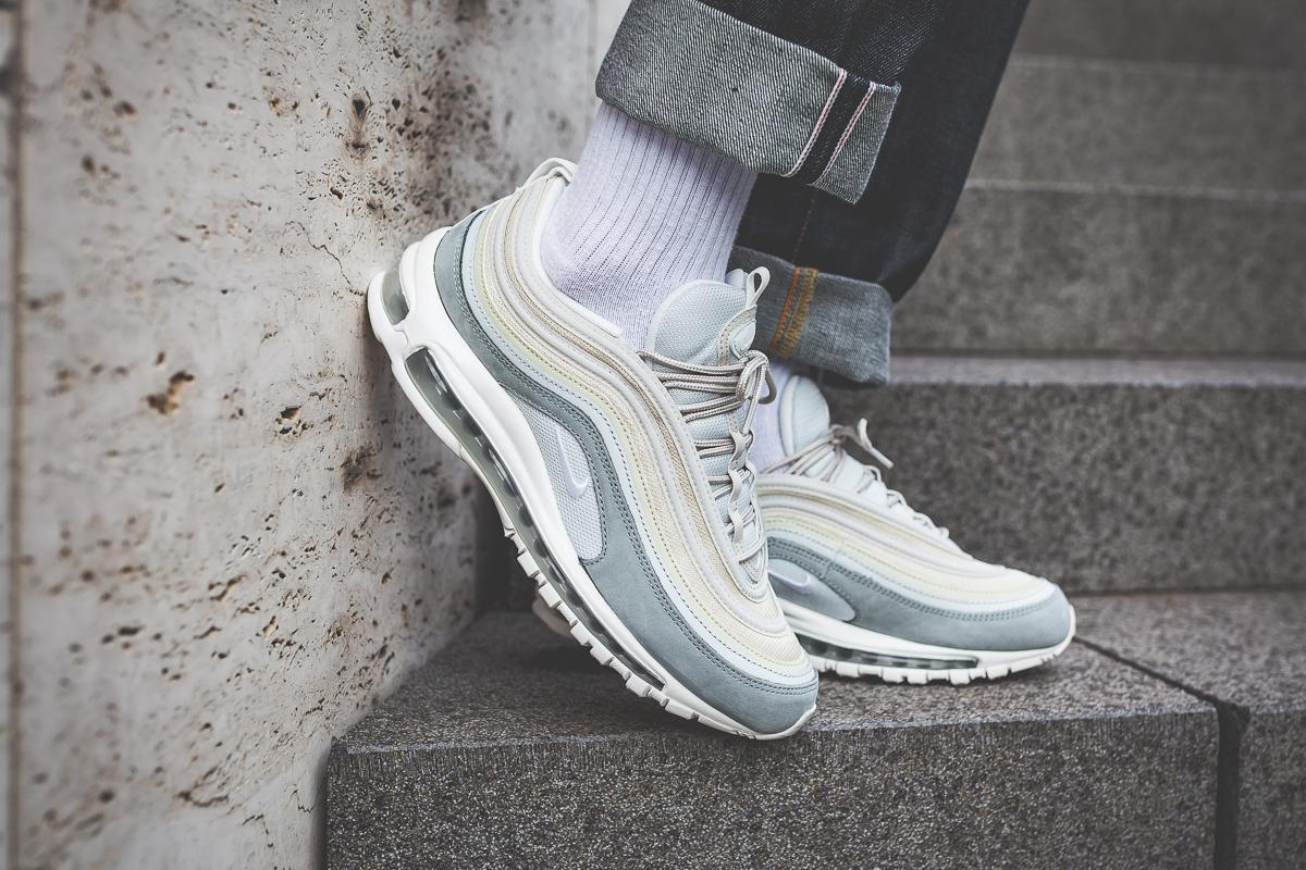 air max 97 clouds of what city