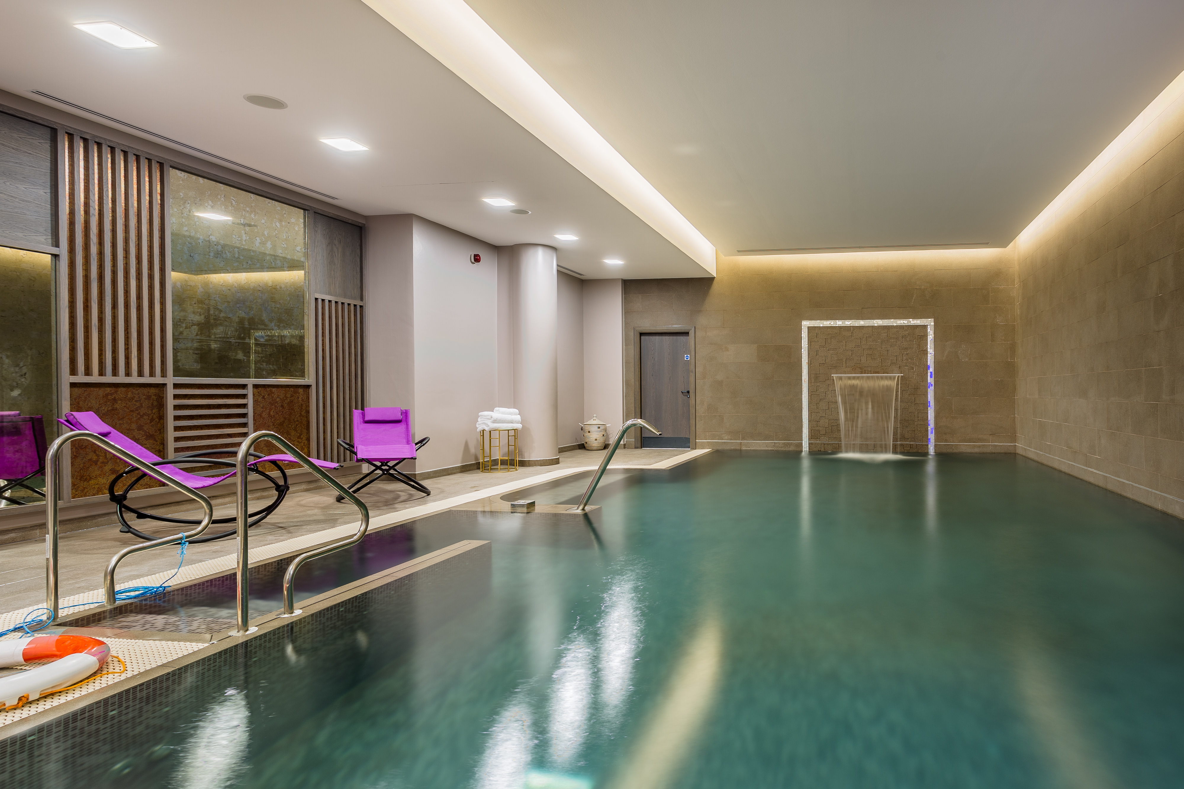 PAUSE Visits: The Courthouse Hotel, Shoreditch