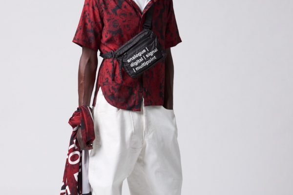 Tourne-De-Transmission-two-bag-0603
