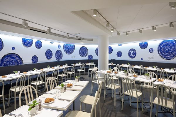 http---hypebeast.com-image-2017-10-chanel-colette-takeover-inside-11
