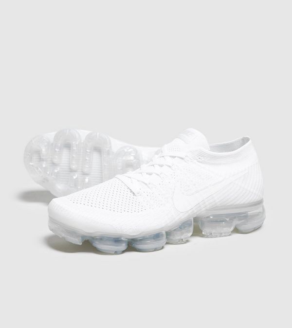 all white vapormax flyknit