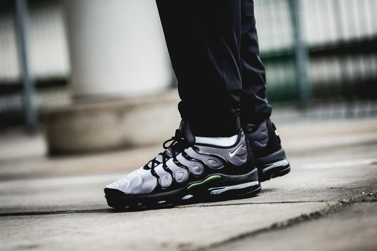 First Look At Nike s Vapormax Plus In Faded Black PAUSE Online