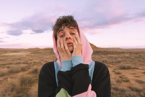 lazy-oaf-spring-summer-2018-lookbook-01