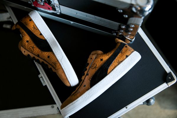 18SS_SP_Select_Suede50_MCM_09_RGB