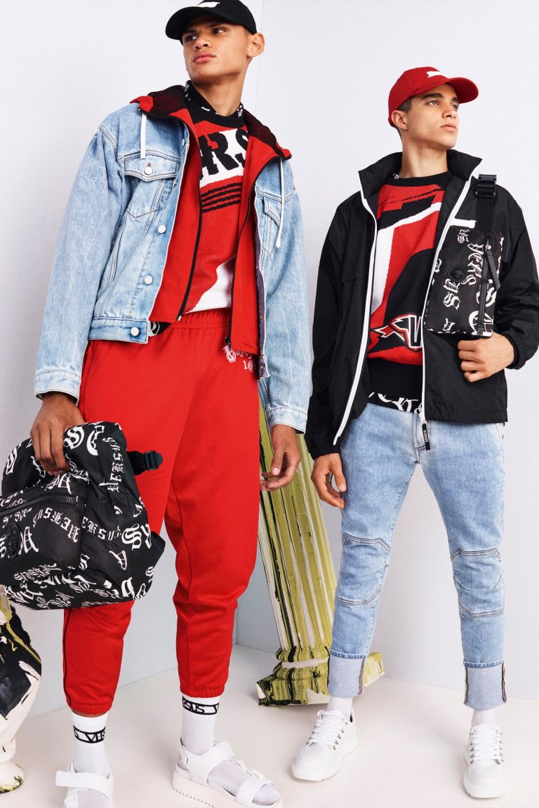 View Versus Versace’s Spring 2019 Ready-to-Wear Offerings – PAUSE ...