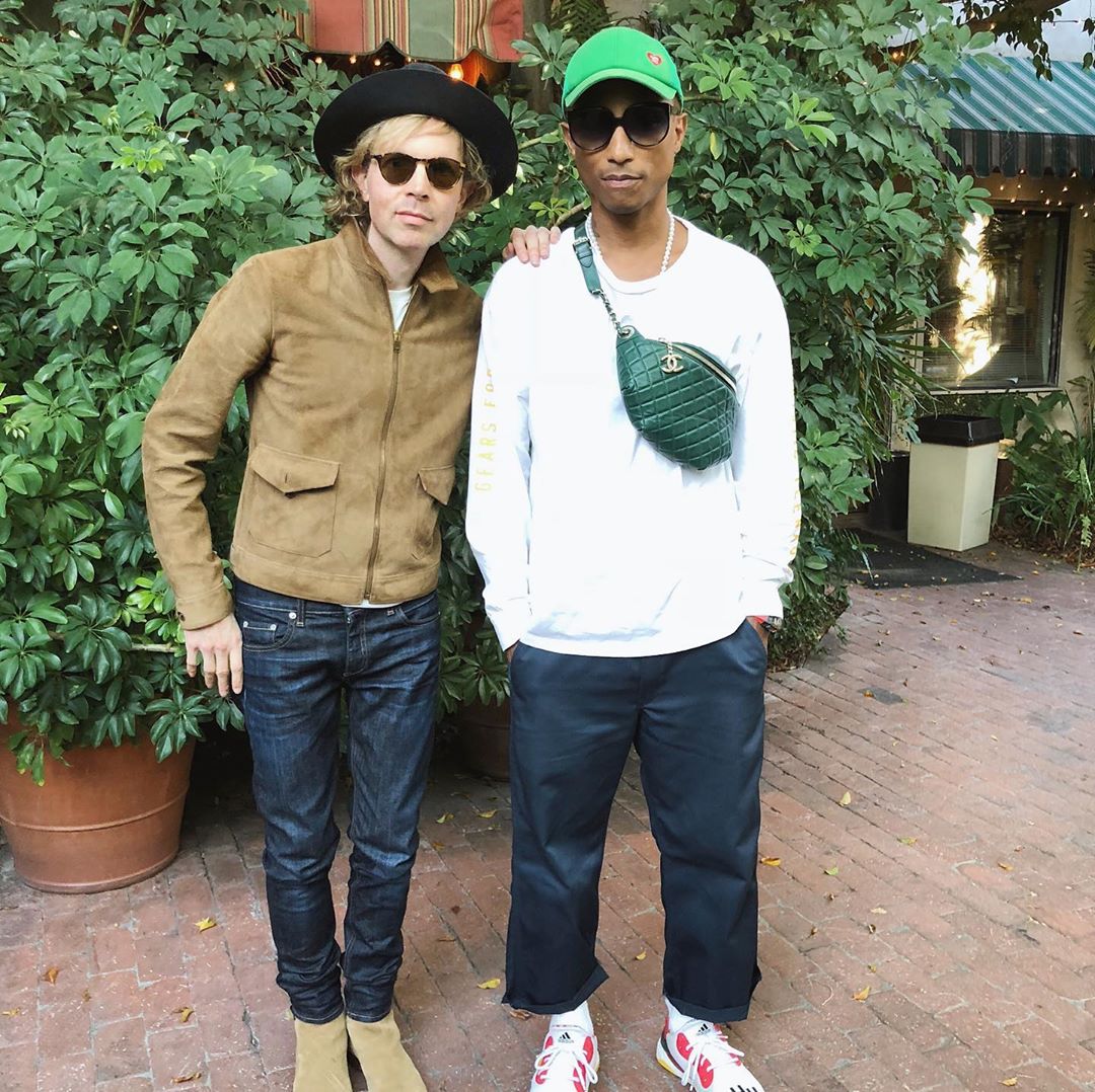 SPOTTED: Pharrell Williams Sports Emerald Green Chanel Bag – PAUSE