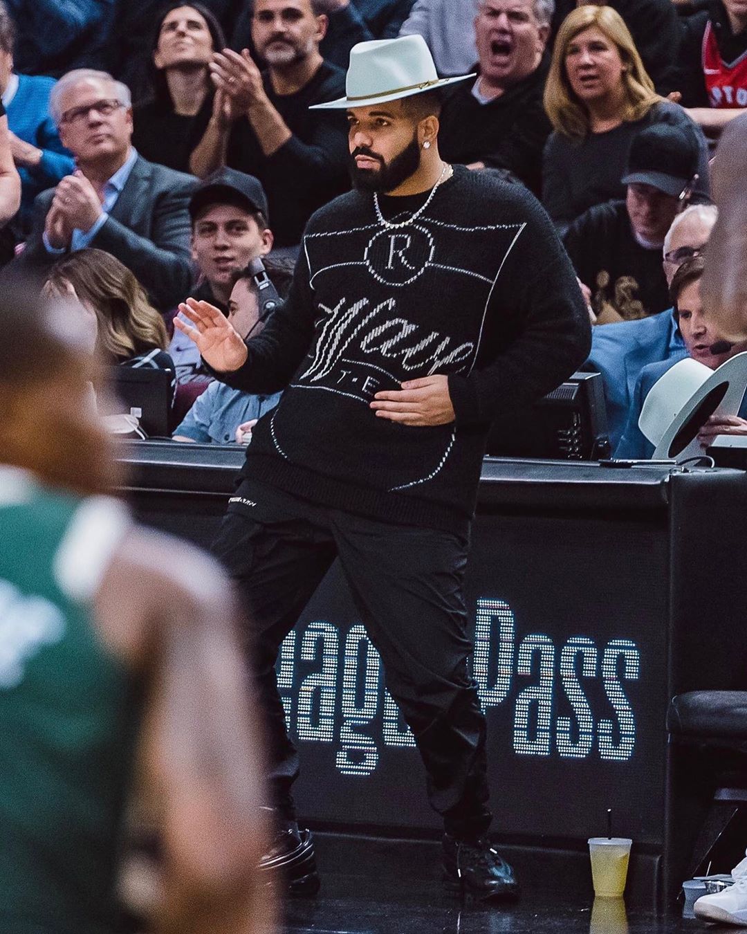 Drake shop supreme nike