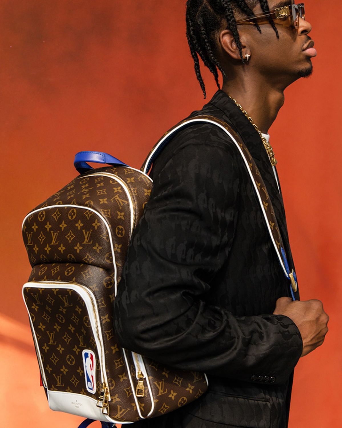 pauseonline SPOTTED: Shai Gilgeous-Alexander Sports Louis Vuitton Monogram  Bag - Shop his look on pausemag.co.uk @pauseonline__________#p…