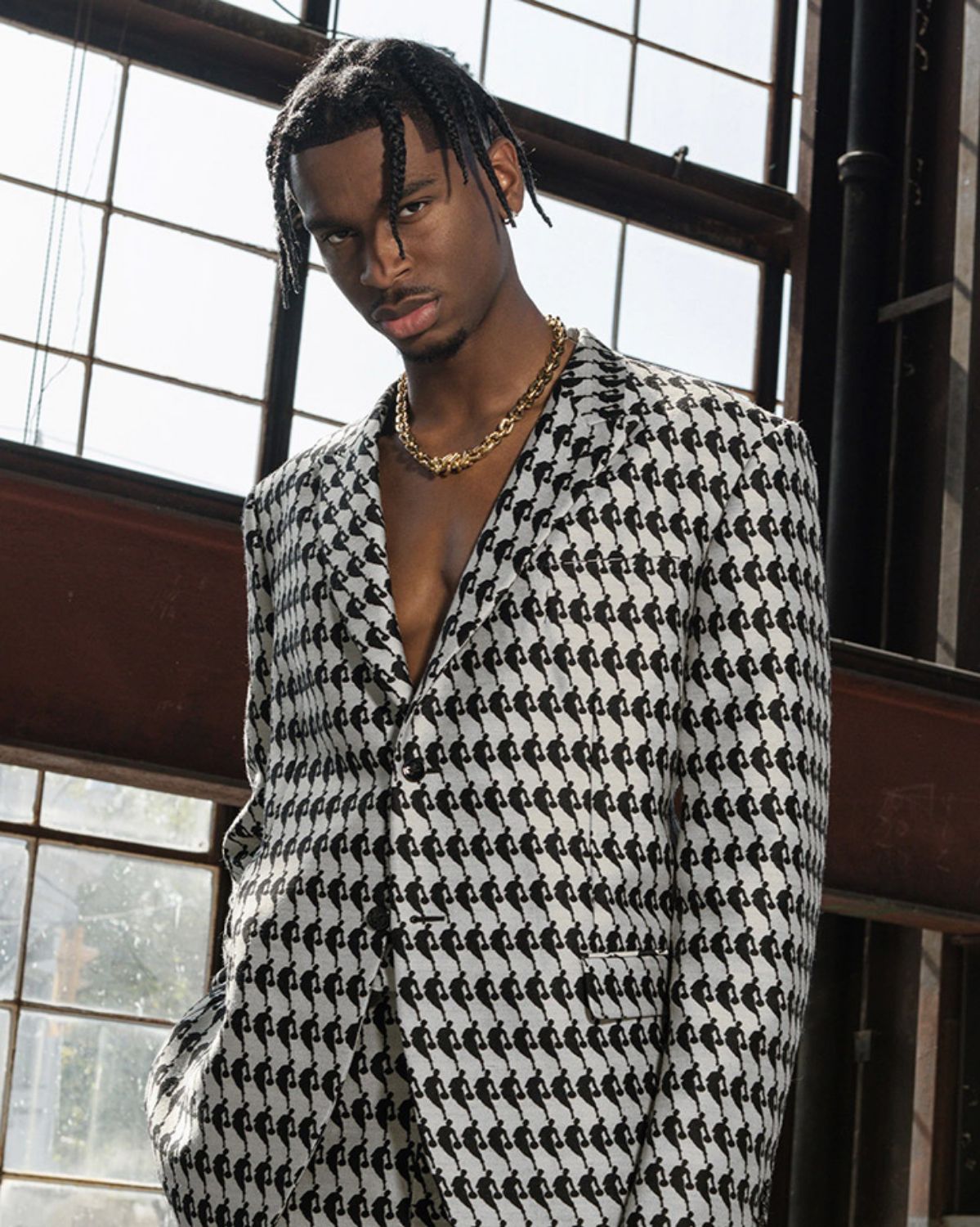 SPOTTED: Shai Gilgeous-Alexander Goes Sporty for Louis Vuitton-laden Outfit  – PAUSE Online