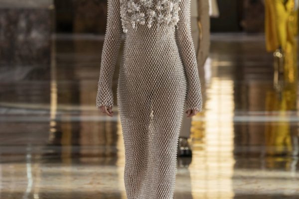 00069-Valentino-Couture-Spring-21