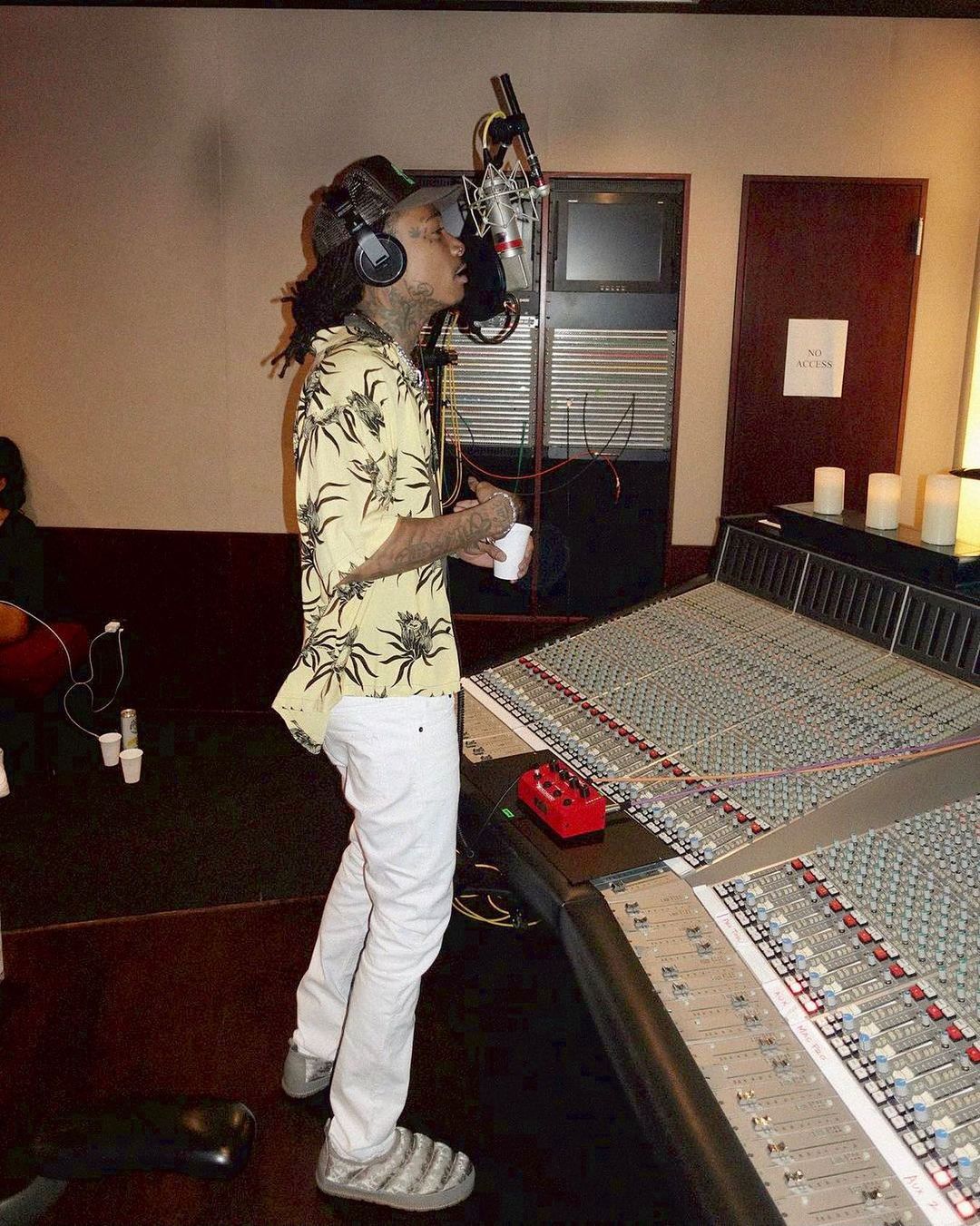 Spotted Wiz Khalifa Hits The Studio In Celine Dior Pause Online Men S Fashion Street Style Fashion News Streetwear