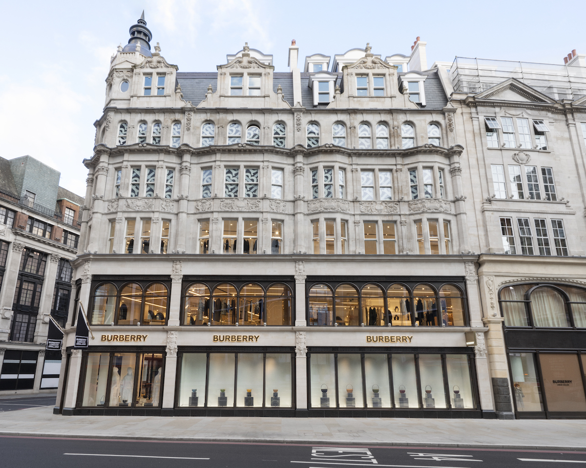 Louis Vuitton opens renovated store in Sloane Street, London - The