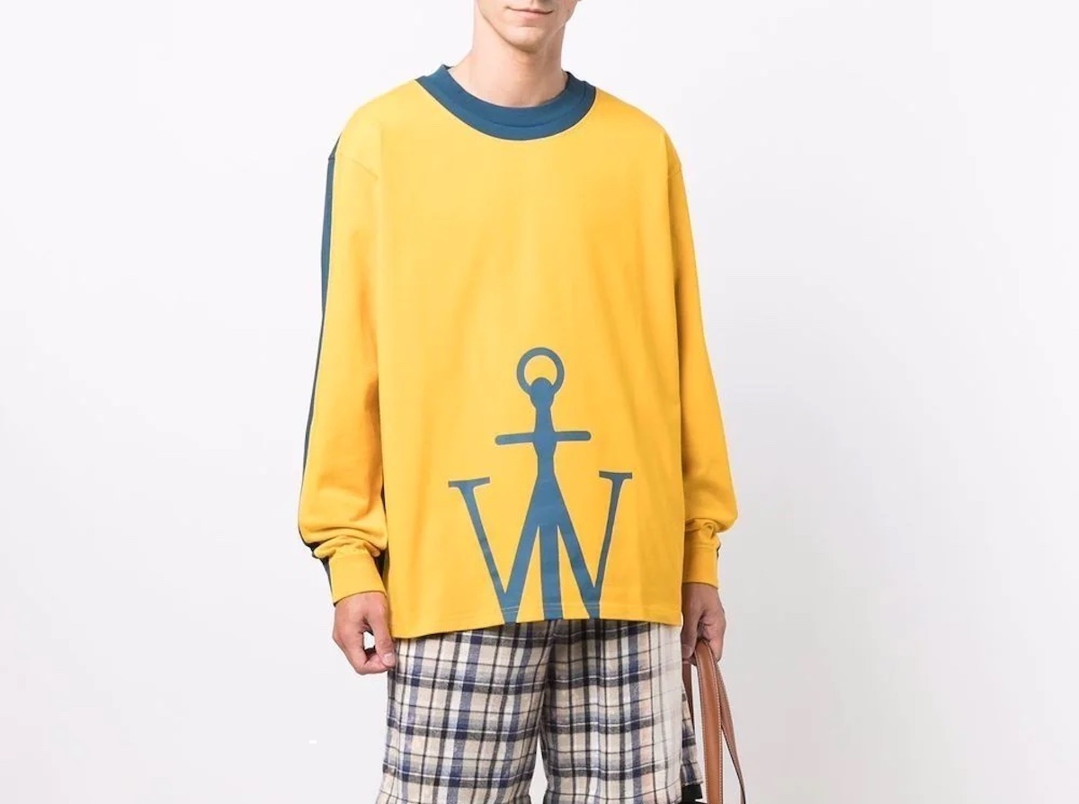 PAUSE or Skip: JW Anderson Half Anchor LS T-Shirt
