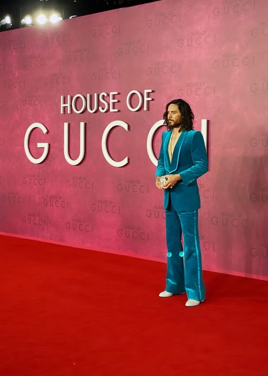 SPOTTED: Jared Letto Sports Velvet Blue Suit for House of Gucci Premiere