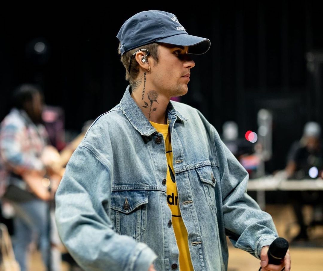 SPOTTED: Justin Bieber attends Rehearsals in Balenciaga, Drew House & Crocs