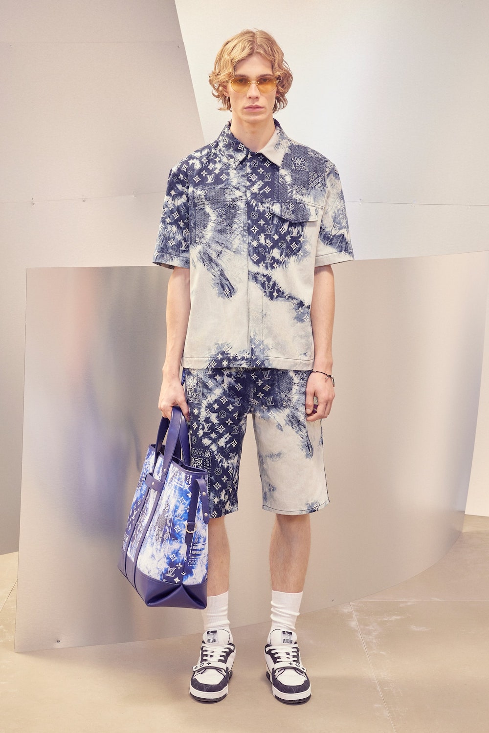 Louis Vuitton Opens SoHo Pop-Up for Its Men's Pre-Fall 2022 Collection –  Footwear News