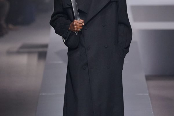 00043-Fendi-Menswear-Fall-22-Milan-credit-Filippo-Fior