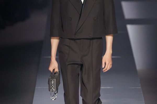 00053-Fendi-Menswear-Fall-22-Milan-credit-Filippo-Fior