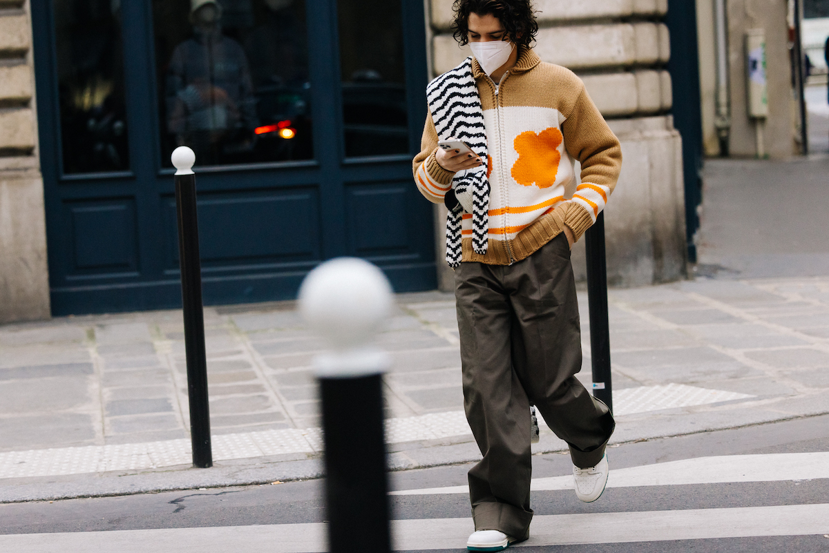 Street Style Shots: Paris Fashion Week Day 6 – PAUSE Online