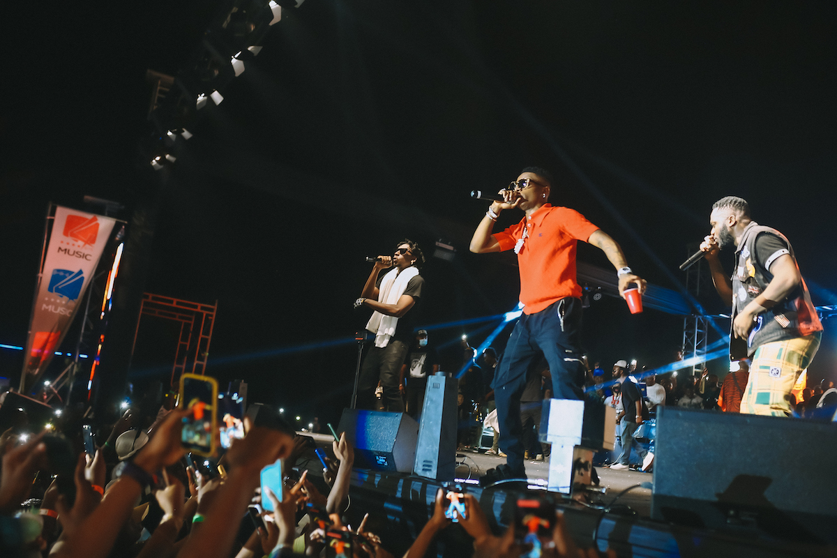 PAUSE in GHANA: R2bees & Friends Event