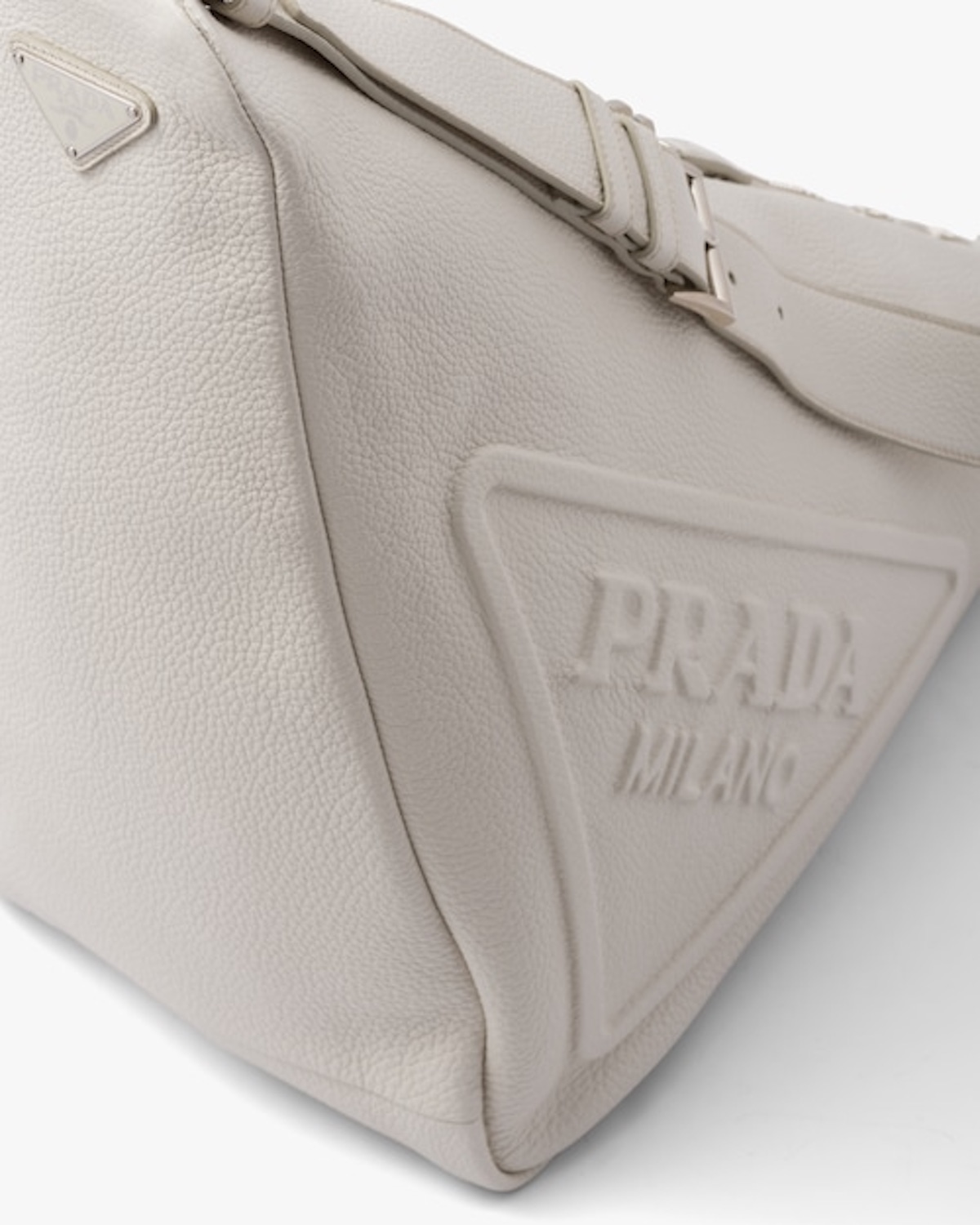 STYLING: PRADA TRIANGLE BAG (3 WAYS)