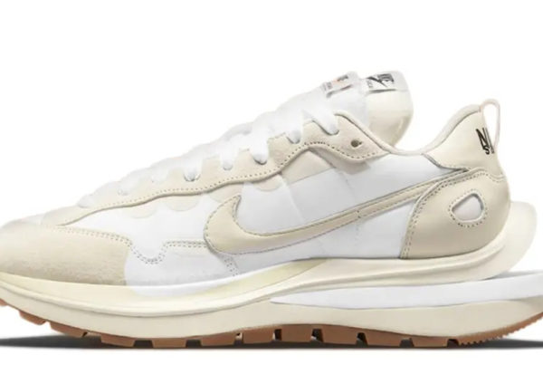 sacai x Nike VaporWaffle “White/Sail” Set to Drop – PAUSE Online | Men's  Fashion, Street Style, Fashion News \u0026 Streetwear