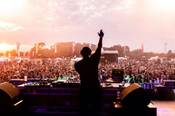 Sat_KennyAllstar_Main_VF-0073 (1)