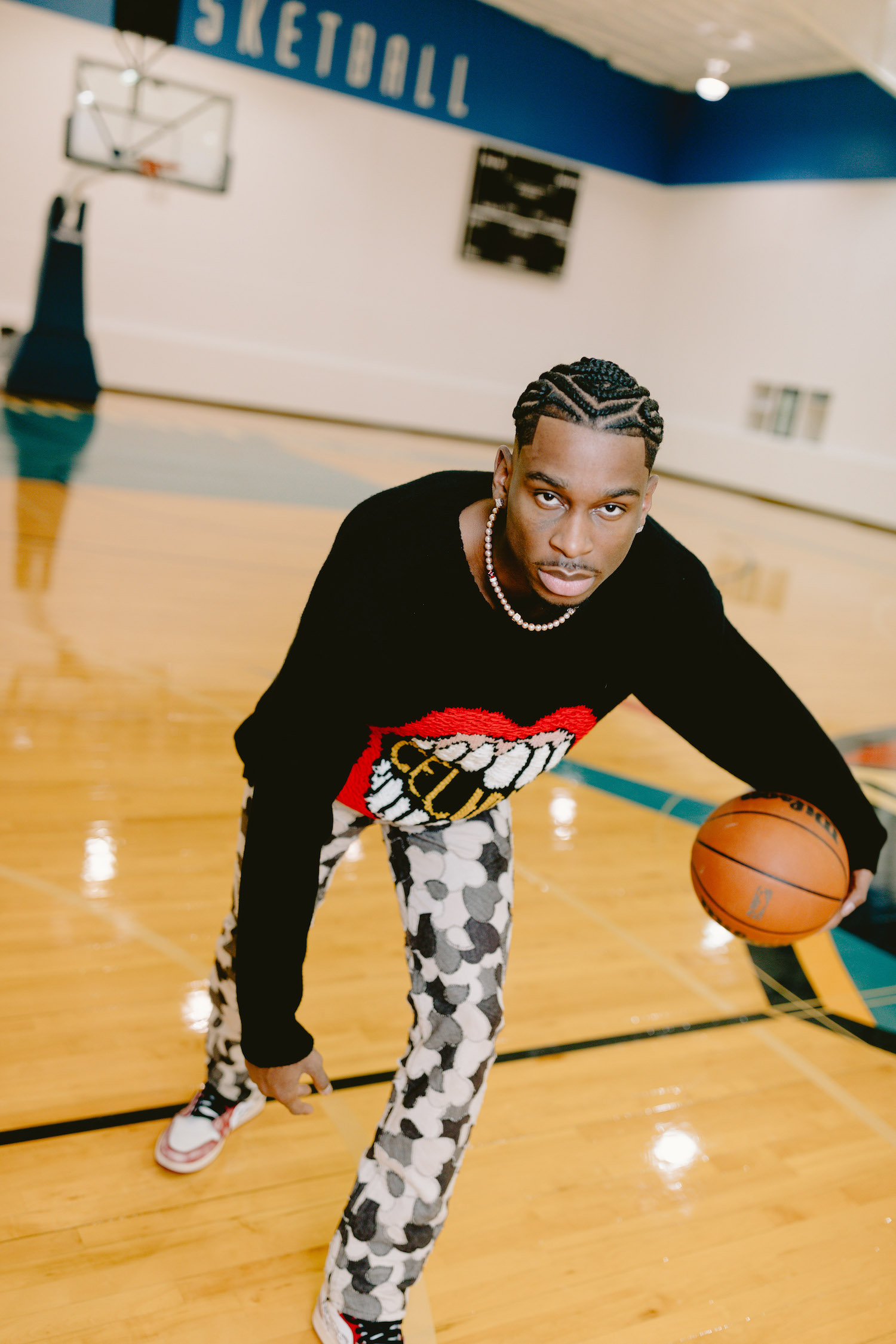 SPOTTED: Shai Gilgeous-Alexander Steps Out as 'Him' for Halloween Wearing Louis  Vuitton – PAUSE Online