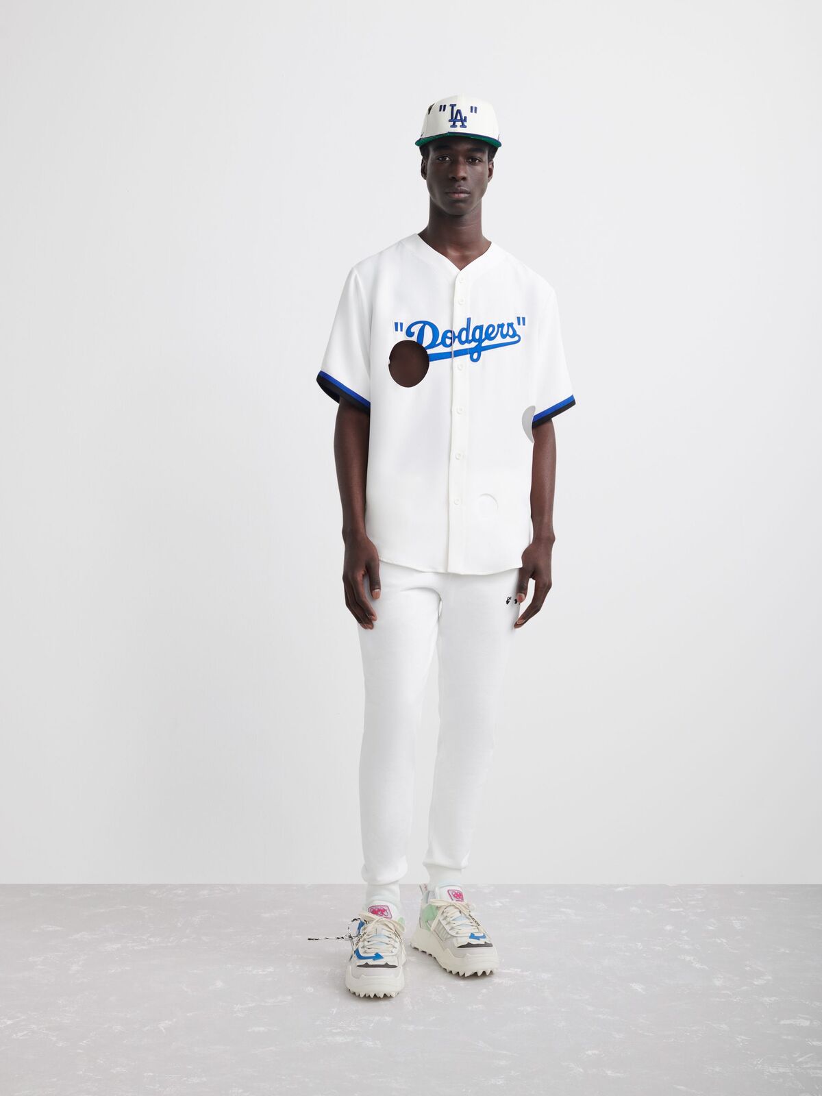 Off-White Unveil New Collaborative Collection With MLB & New Era Cap Style  – PAUSE Online