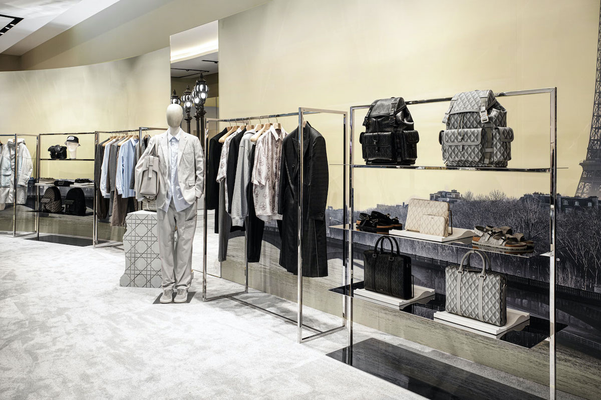 Louis Vuitton Opens New Men's Store On Rodeo Drive - V Magazine