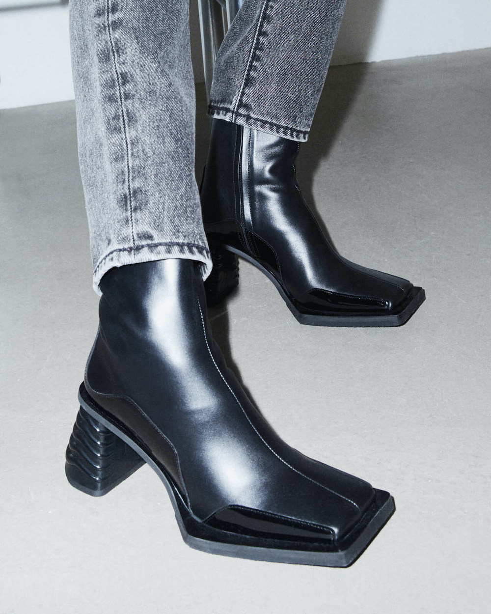 complemento Terapia raya PAUSE or Skip: EYTYS Slim Heeled Gaia Boot – PAUSE Online | Men's Fashion,  Street Style, Fashion News & Streetwear