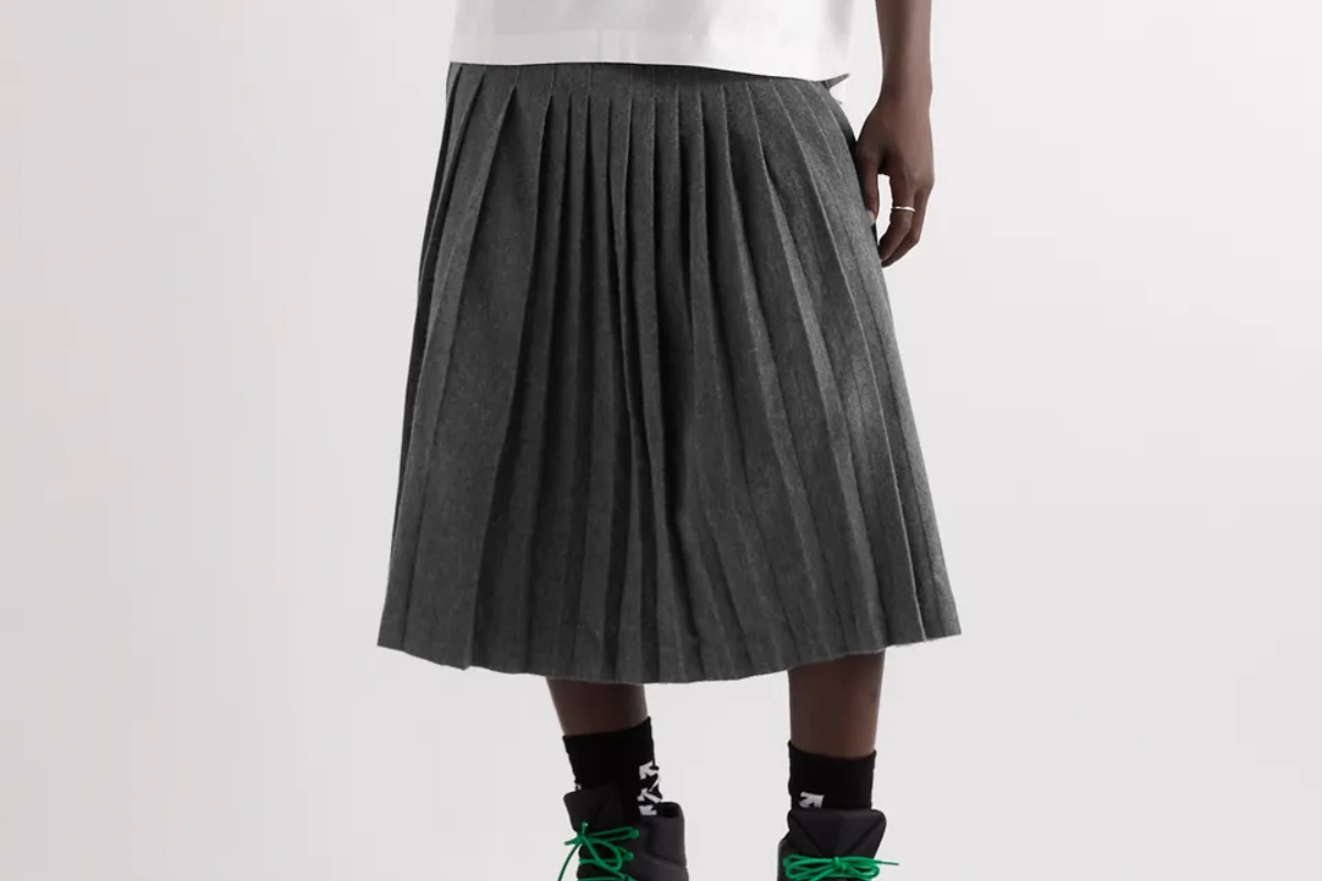 PAUSE or Skip: Off-White Buckled Pleated Cashmere Kilt – PAUSE Online ...