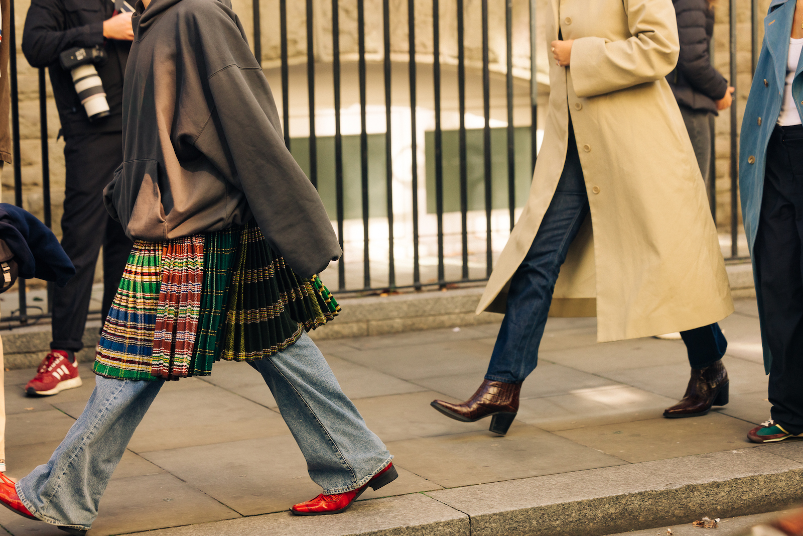 Street Style Shots: London Fashion Week Day 1 – PAUSE Online | Men's ...