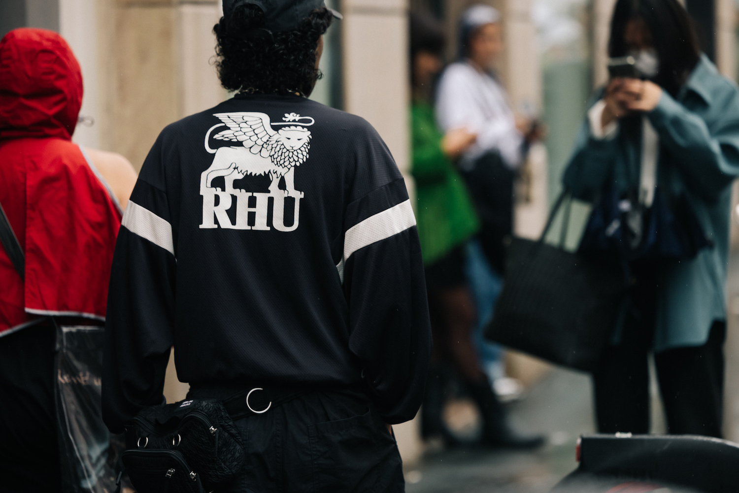 Street Style Shots: Milan Fashion Week Day 4